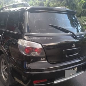 Mitsubishi Out lander Monthly Rent in Dhaka, Bangladesh