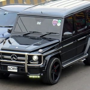 SUV Rental service in Tejkuni Para Dhaka Bangladesh