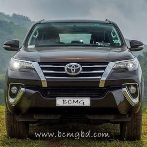 Toyota Fortuner luxury car rent Dhaka