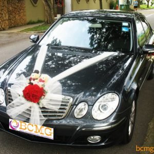mercedes benz E200 online wedding car service in Dhaka