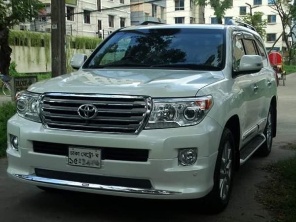 SUV Rental service in Shahjahanpur Dhaka Bangladesh