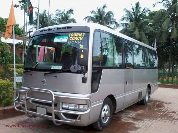 Mini bus rent for airport pick & drop
