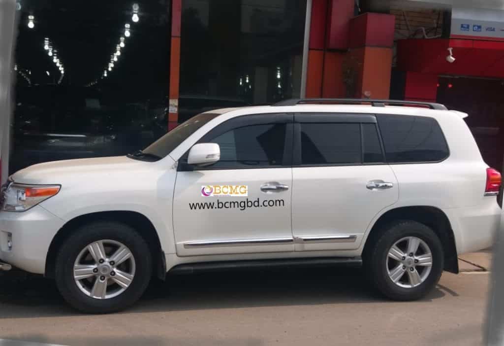 Premium Suv Rental Service In Dhaka Bangladesh