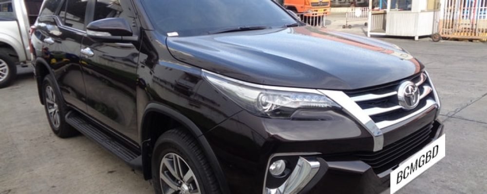 TOYOTA SUV hourly car rental in Dhaka TOYOTA SUV hourly car rent in Dhaka