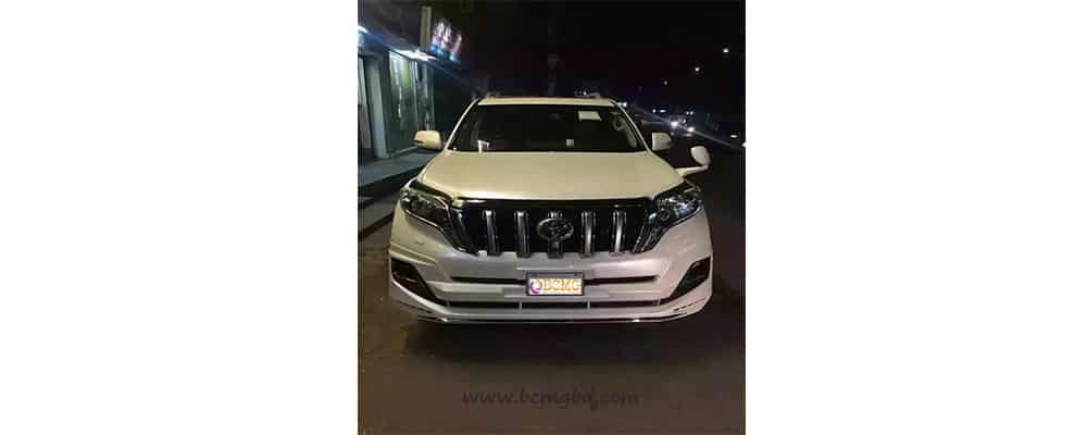 Land Cruiser Prado Hire in Bangladesh