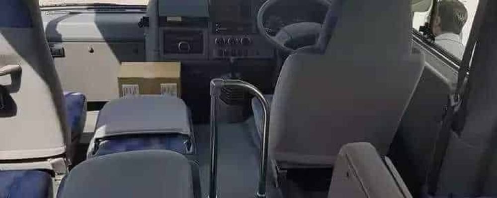 Mini bus rent service for airport pick and drop Mini bus rent service for airport pick and drop